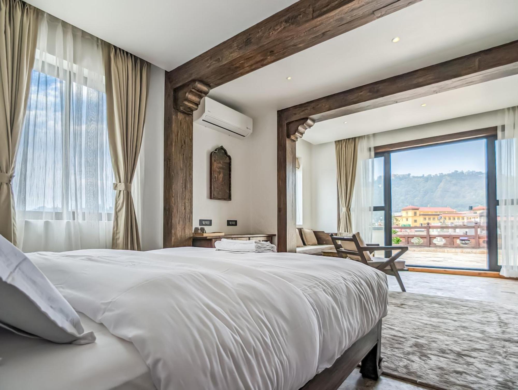 Uma Residence And Suites Катманду Экстерьер фото